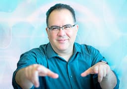 Machine Learning Data Pipelines